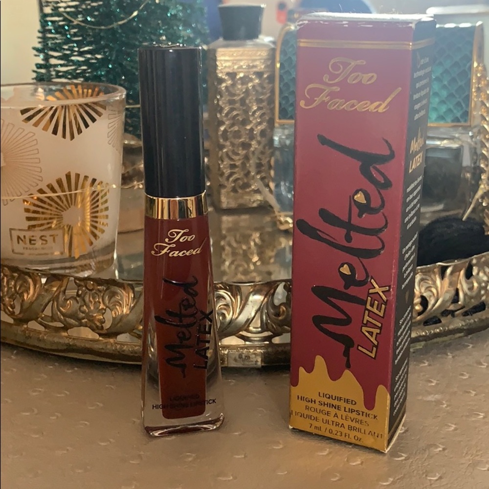 Two Faced lipstick